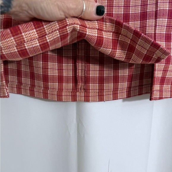 Brandy Melville Red Plaid Unlined Mini Skirt With Side Slits Size 24 (Small) - Picture 3 of 9